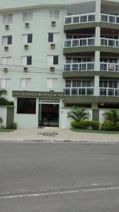 Cabo Frio - Praia do Forte - Apto 130 m2 na beira da praia, com ar condicionado Exterior foto