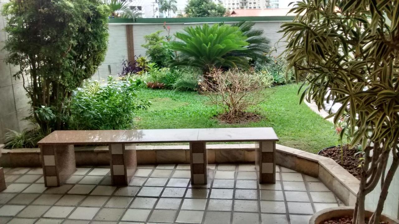 Cabo Frio - Praia do Forte - Apto 130 m2 na beira da praia, com ar condicionado Exterior foto